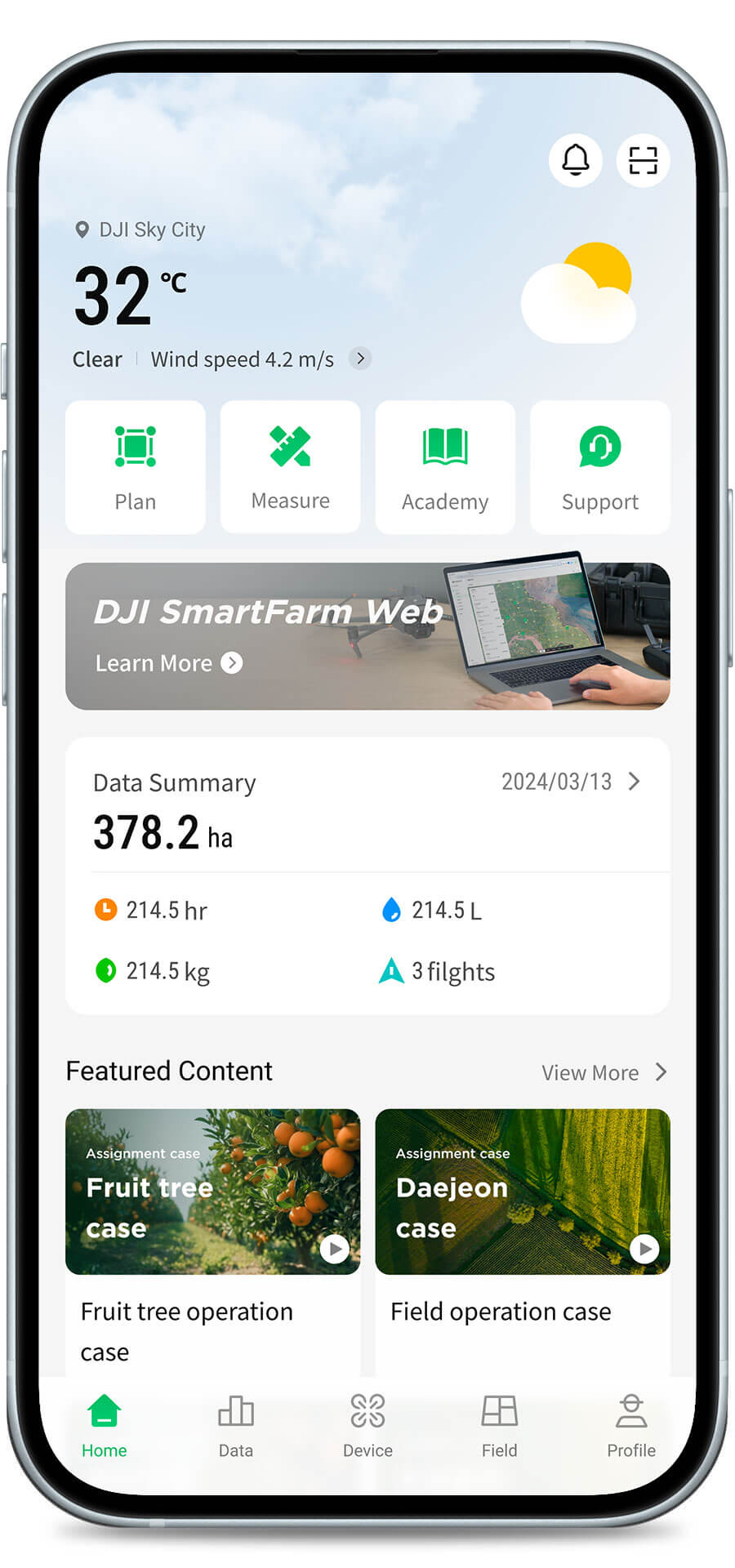 Pantalla de inicio de la app DJI SmartFarm con el resumen del día: hectáreas, horas, litros y vuelos